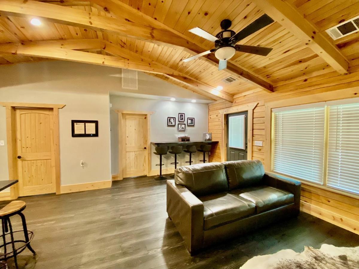 Cabin At Chitt'S Creek Emory エクステリア 写真